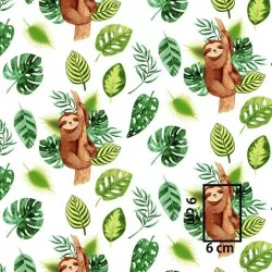 Tessuto in cotone stampato con bradipi appollaiati e circondati da foglie verdi | Tissus Loup